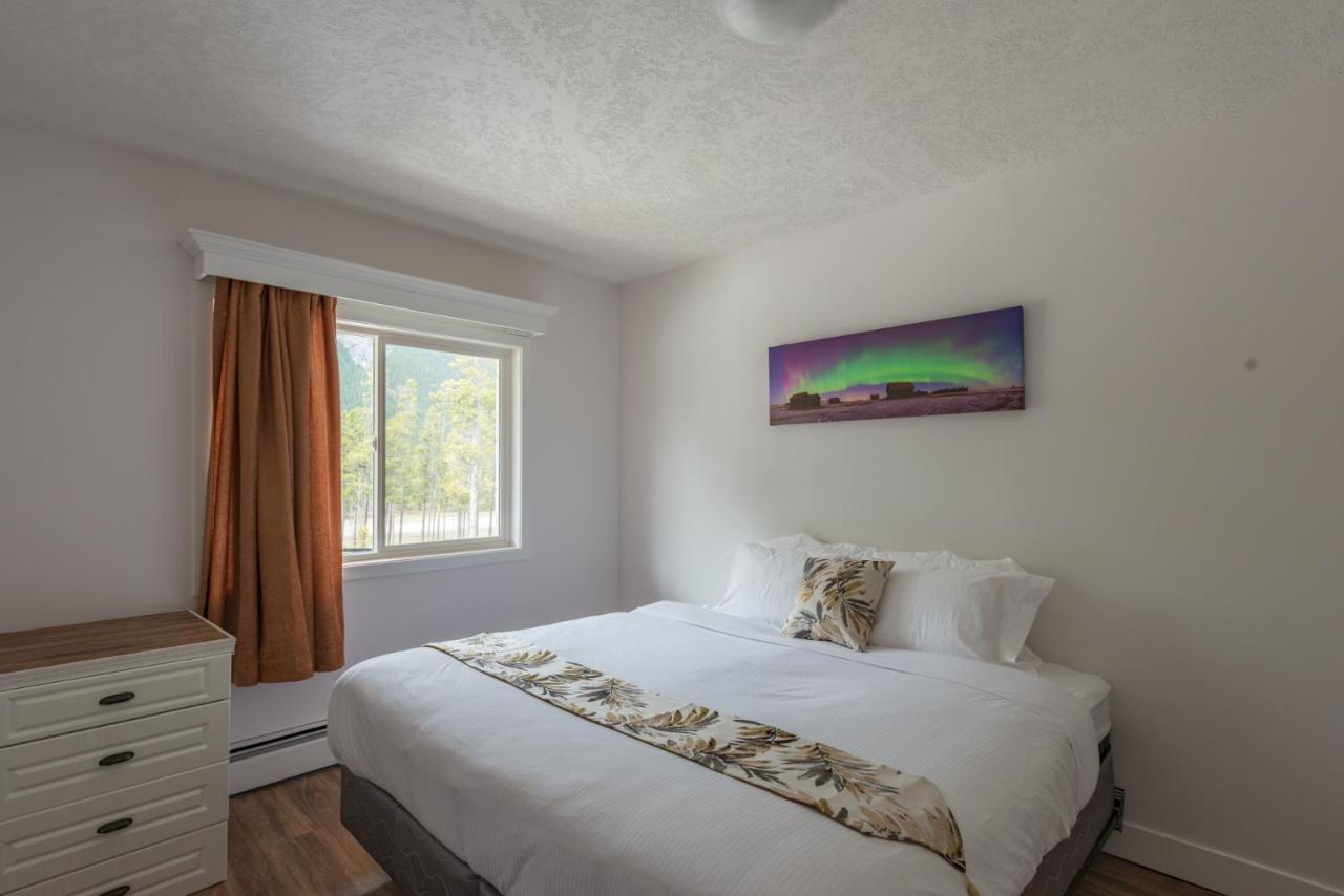 David Thompson Resort Cline River Εξωτερικό φωτογραφία